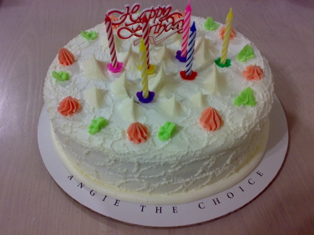 01-durian-birthday-cake