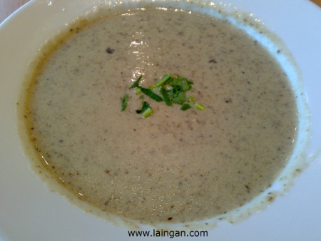 creamy-mushroom-soup